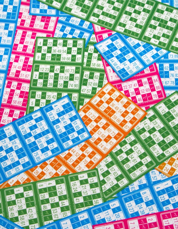 cartones de bingo troquelados medianos